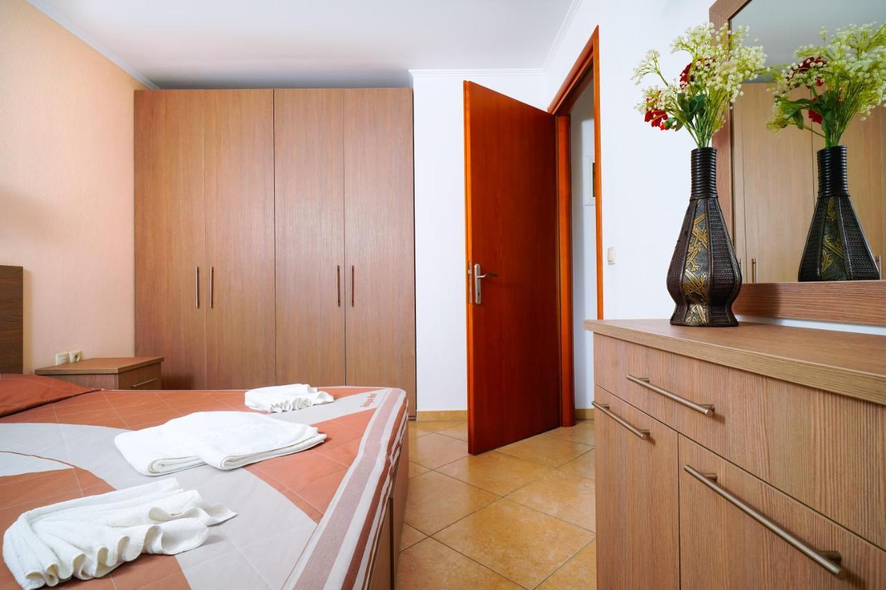 Antigone Hotel Limenas  Buitenkant foto