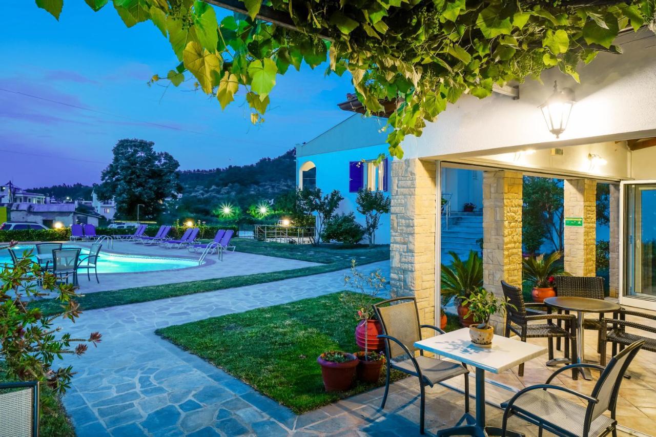 Antigone Hotel Limenas  Buitenkant foto