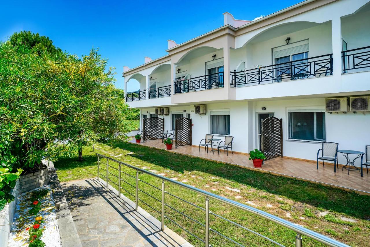 Antigone Hotel Limenas  Buitenkant foto