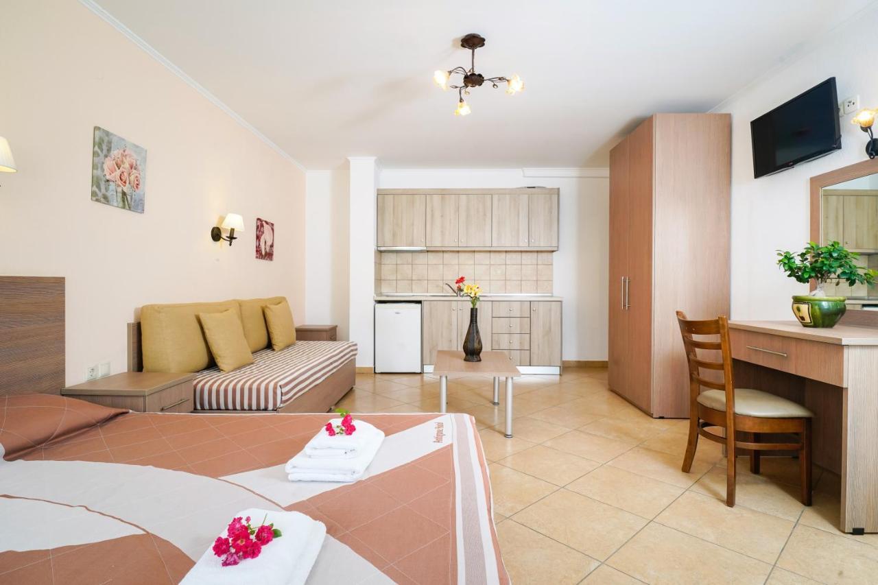 Antigone Hotel Limenas  Buitenkant foto