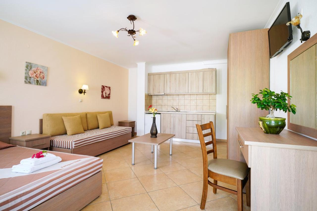 Antigone Hotel Limenas  Buitenkant foto