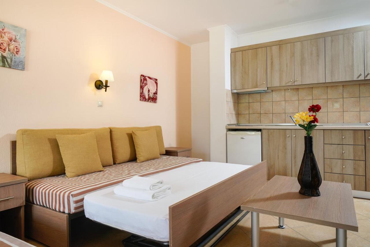 Antigone Hotel Limenas  Buitenkant foto