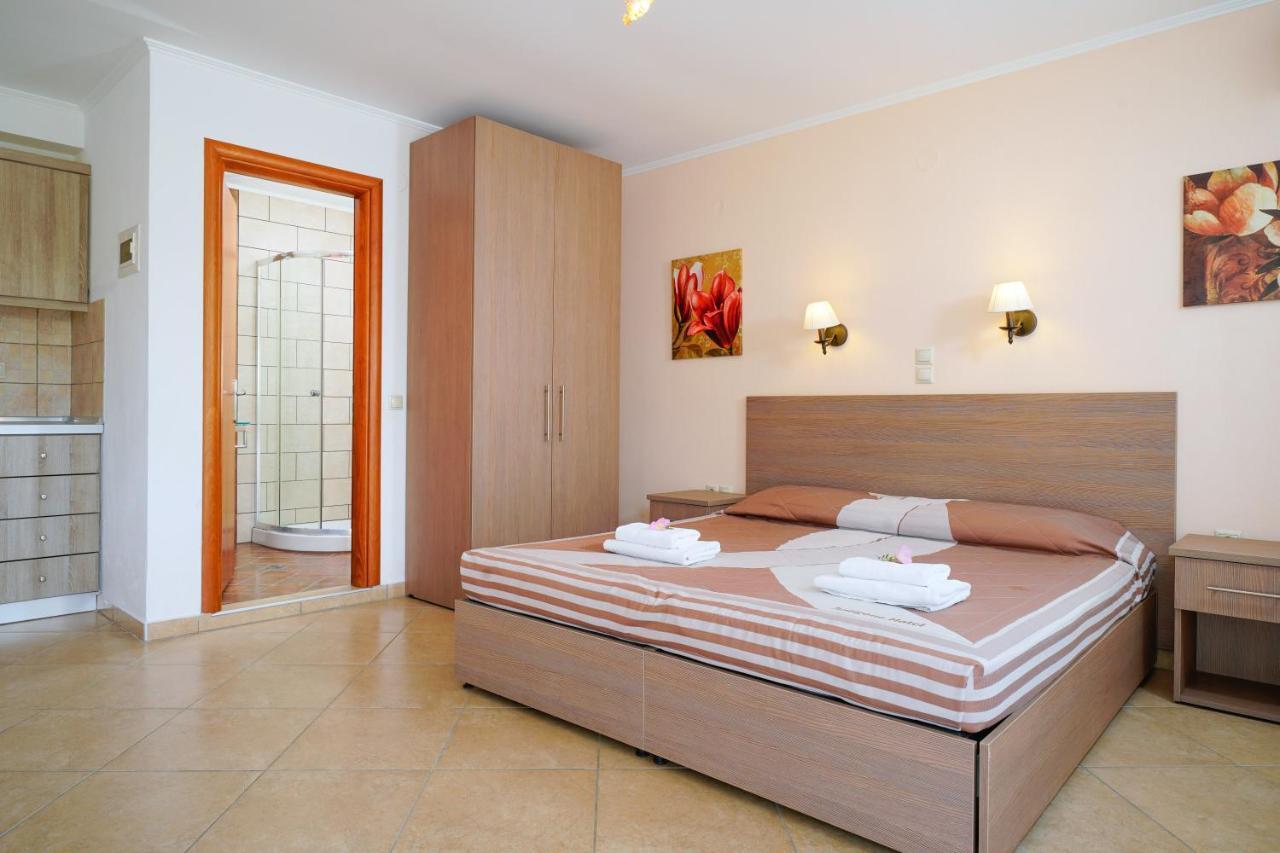 Antigone Hotel Limenas  Buitenkant foto