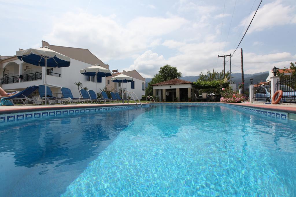 Antigone Hotel Limenas  Buitenkant foto