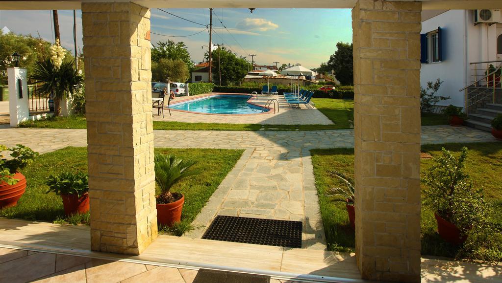 Antigone Hotel Limenas  Buitenkant foto