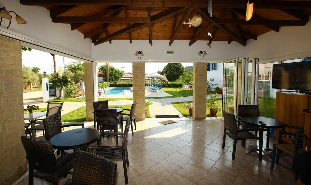 Antigone Hotel Limenas  Buitenkant foto