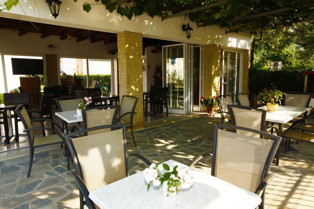 Antigone Hotel Limenas  Buitenkant foto