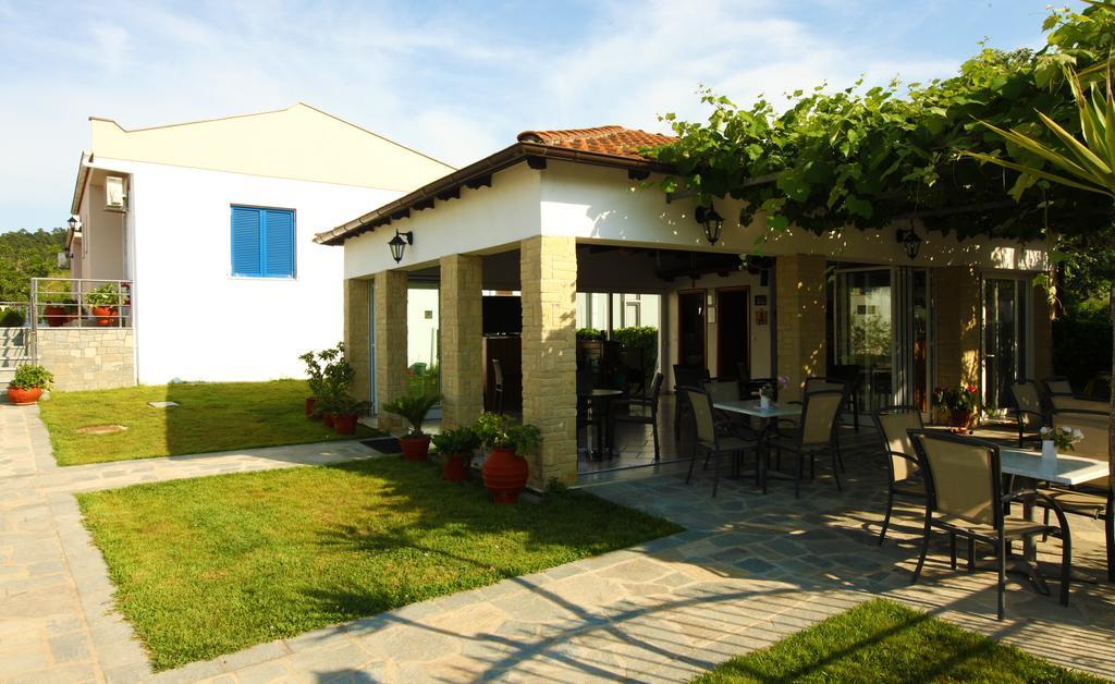 Antigone Hotel Limenas  Buitenkant foto